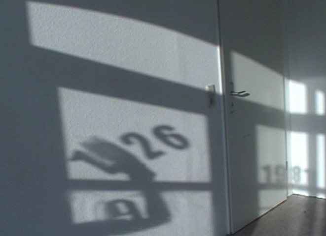 "Wohnmaschine" (Unité d'Habitation), 2002, installation, projection 1:
  'Year dates' / 'Jahreszahlen', video (Kirsten Kötter)