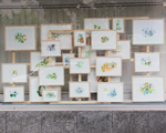 Installation Site-specific Painting und Malen in der Sehitlik Moschee Berlin, 20.-29.06.2014, Schaufenster, Apotheke am Hermannplatz, Berlin von Kirsten Kötter