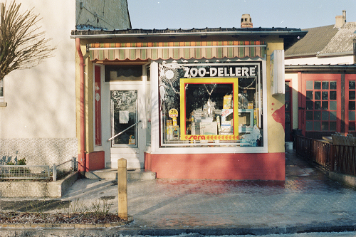 Bitburg, Erdorfer Straße 20, Zoo Delleré, 1996, Foto: Kirsten Kötter