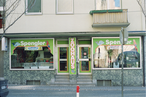 Frankfurt a. M., Mühlgasse 3, 1996, Zoohaus Spengler, Foto: Kirsten Kötter