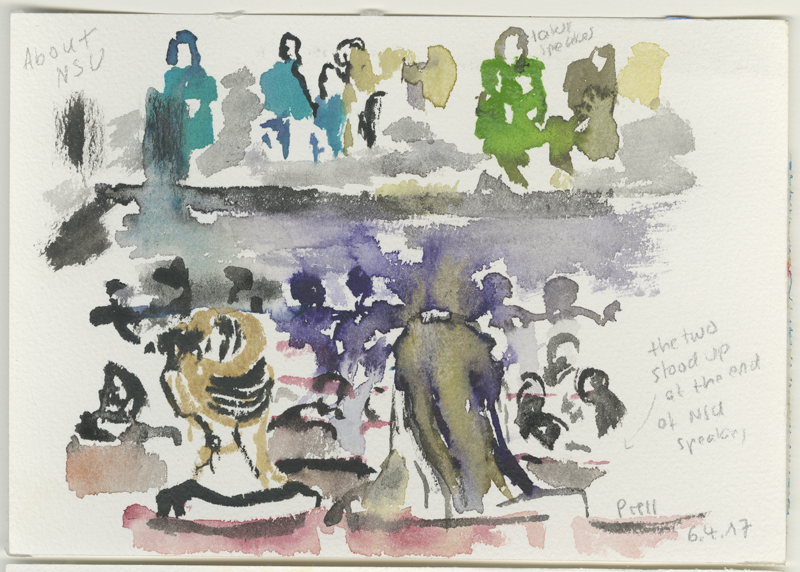 2017-04-06_37-98099_23-75317_presse-4, documenta Athens, Friends of the Kassel NSU victim Halit Yosgat are speaking, people from the audience stand up spontanously, also the two young women in front of me, water colour, 12 × 17 cm, 07.04.2017, sketch, 12 × 17 cm (Kirsten Kötter)